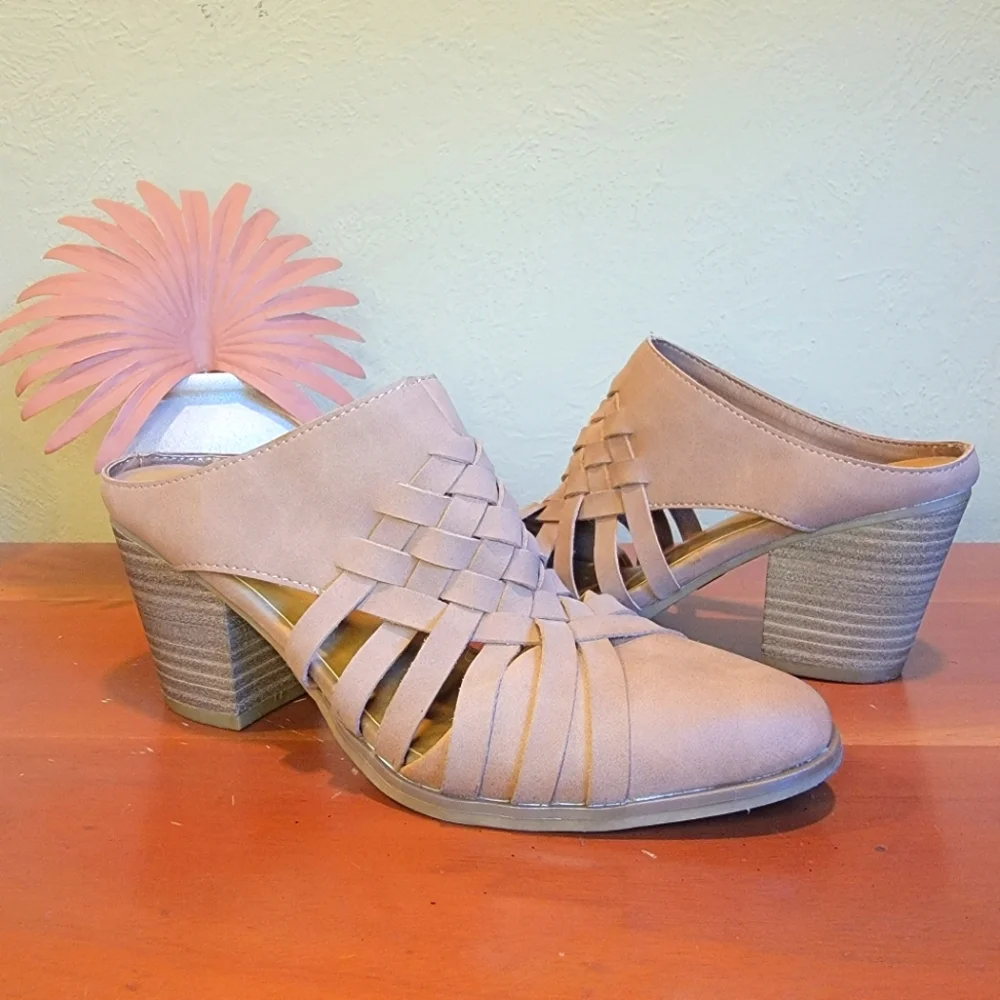 Universal Thread Aiden Huarache Heeled Blush Mules size 6.5 - Picture 7 of 7
